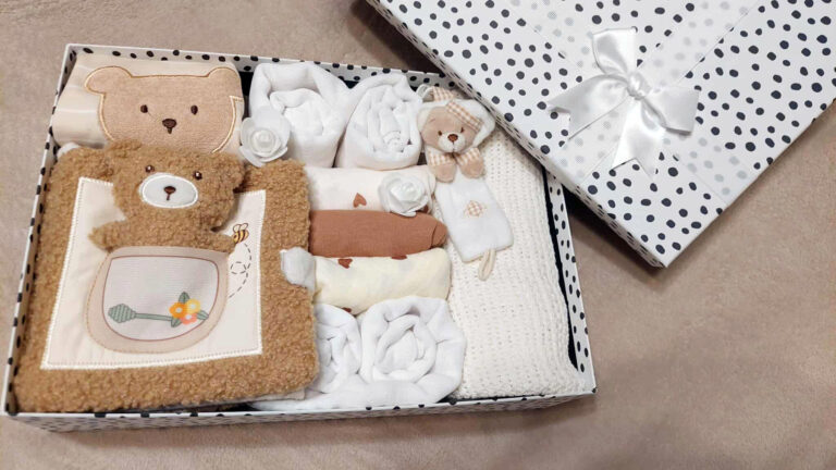 Hogyan válassz baba ajándékcsomagot online? – Praktikus útmutató
